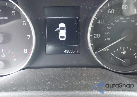 2018 Hyundai Elantra Sel из США, поврежденный, VIN 5NPD84LF0JH366918